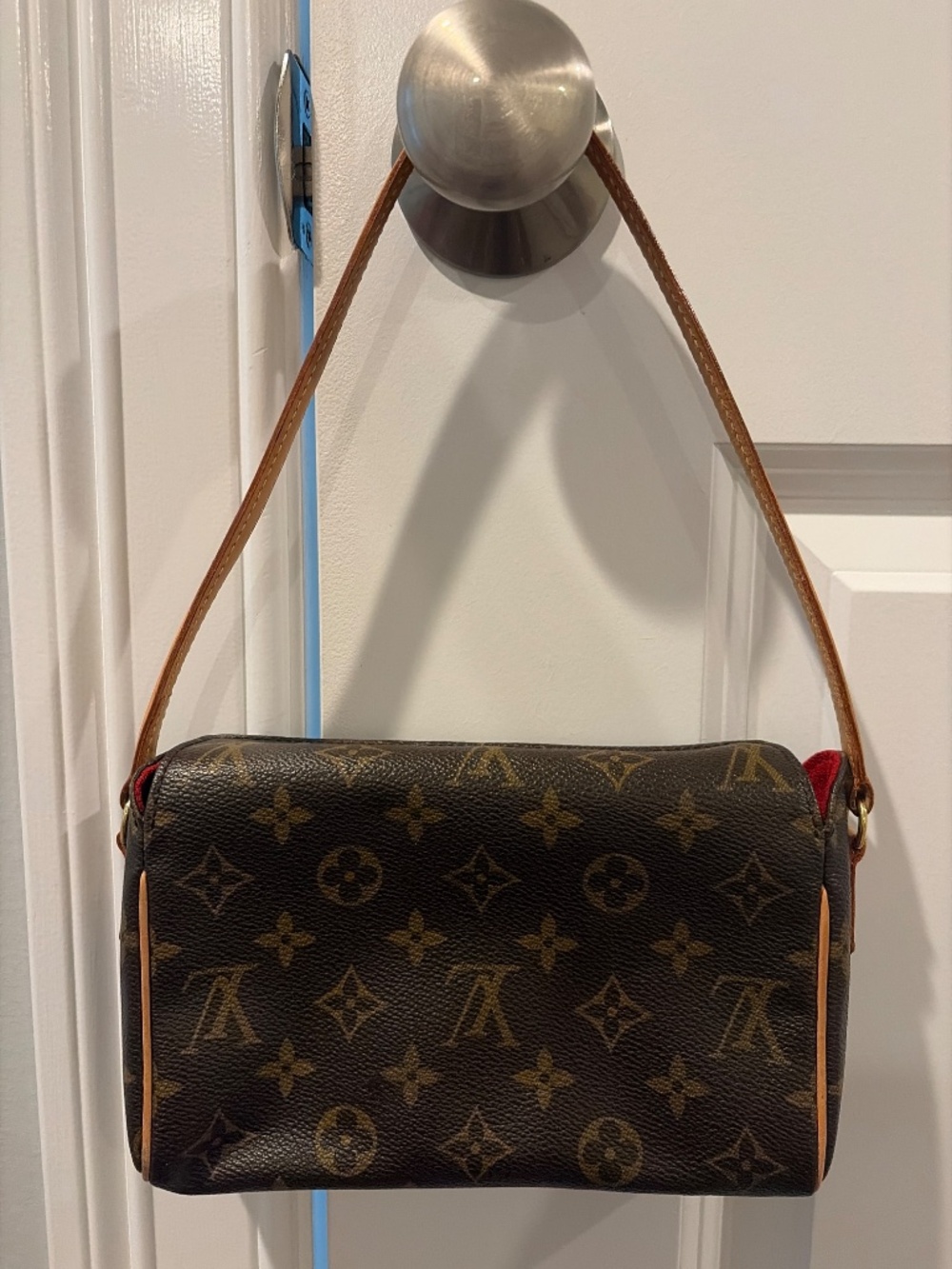 Louis Vuitton Recital - Picture 3 of 17